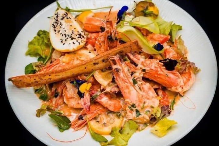 Dining 53 of 70