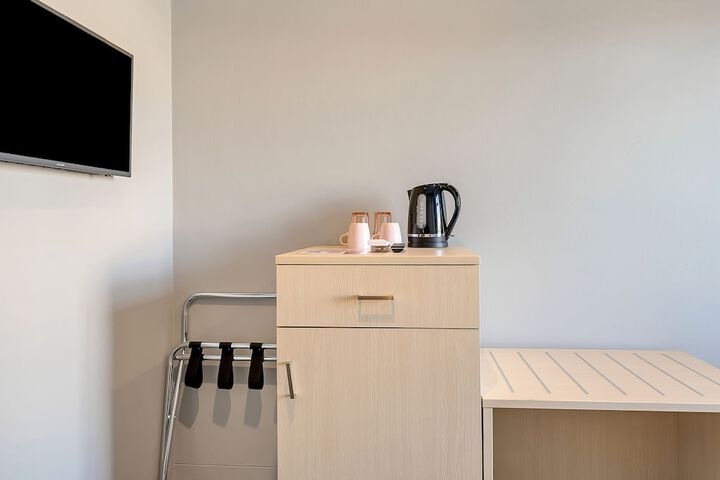 Room 10 of 39