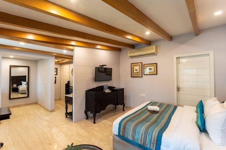 Room 15 of 109