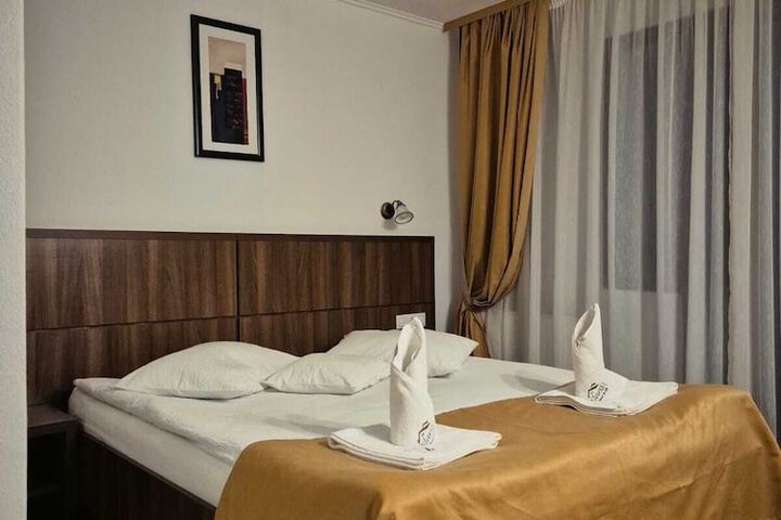 Room 29 of 90