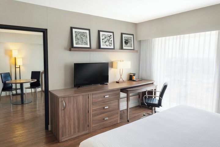 Room 26 of 75