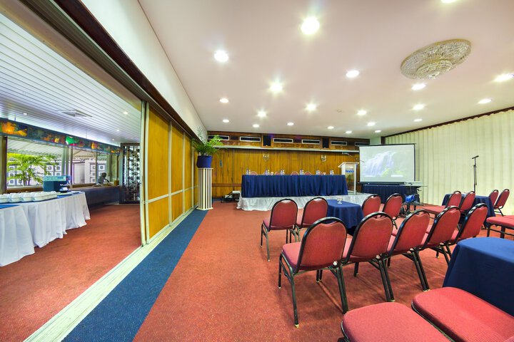 Meeting 33 of 42