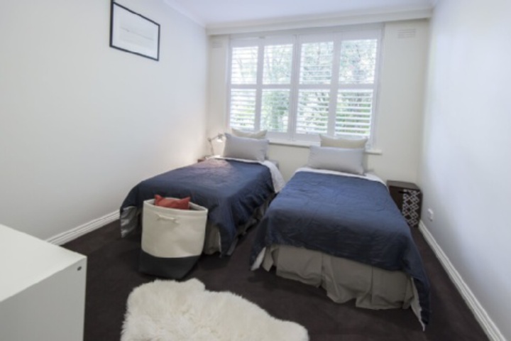 Room 180 of 192