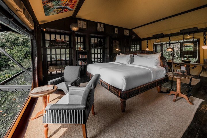 Room 3 of 62