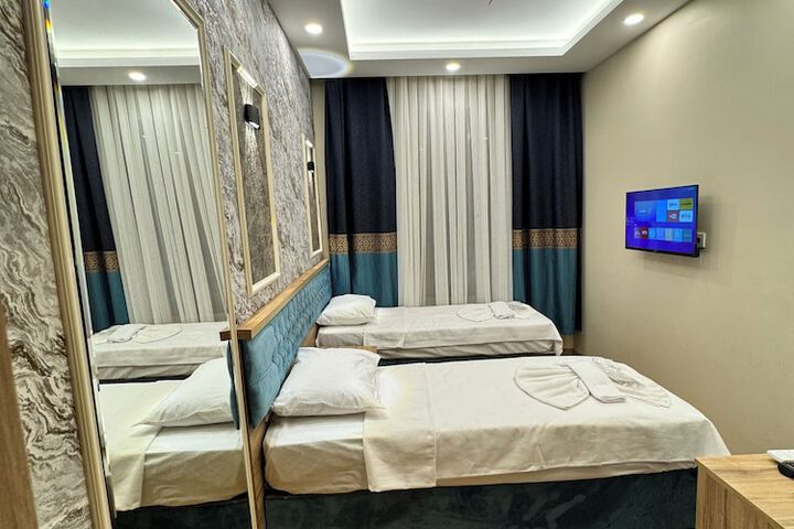 Room 26 of 72