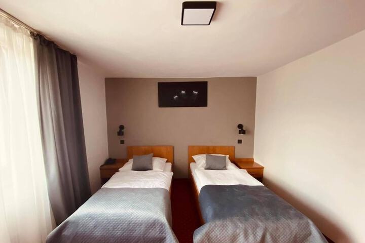 Room 19 of 55