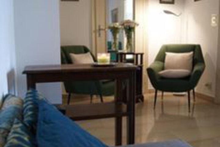 Room 12 of 36