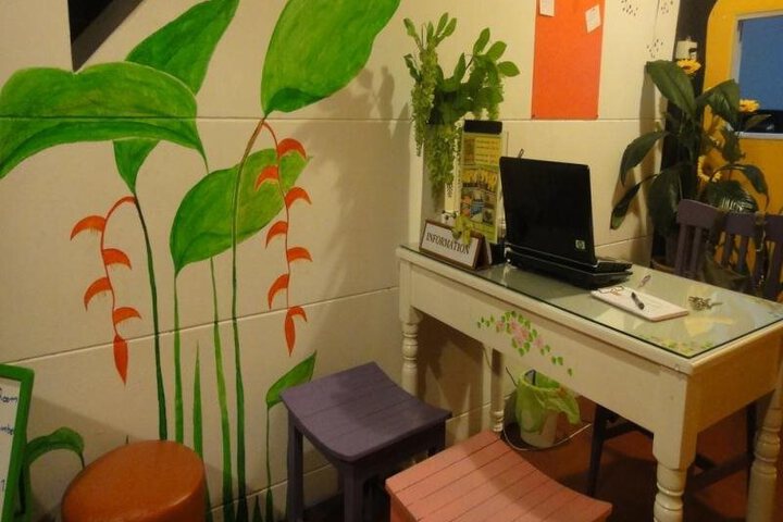 Photo 8