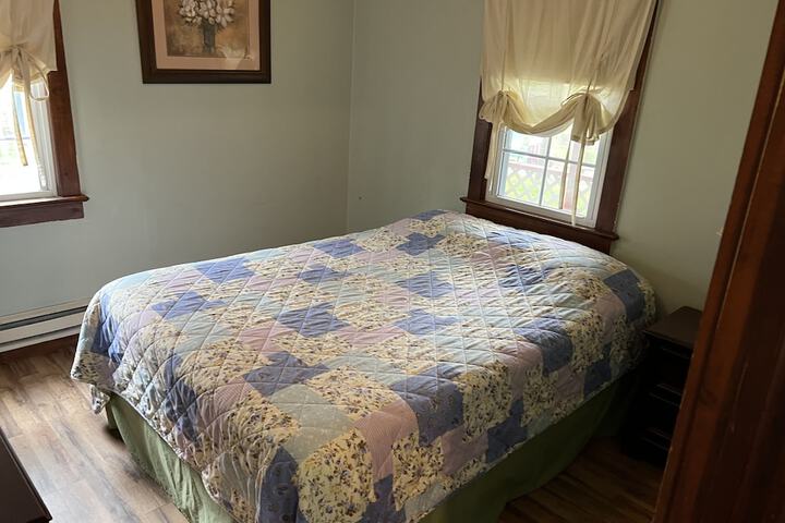 Room 26 of 122