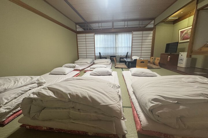 Room 28 of 110