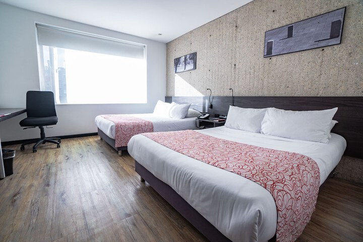Room 19 of 74