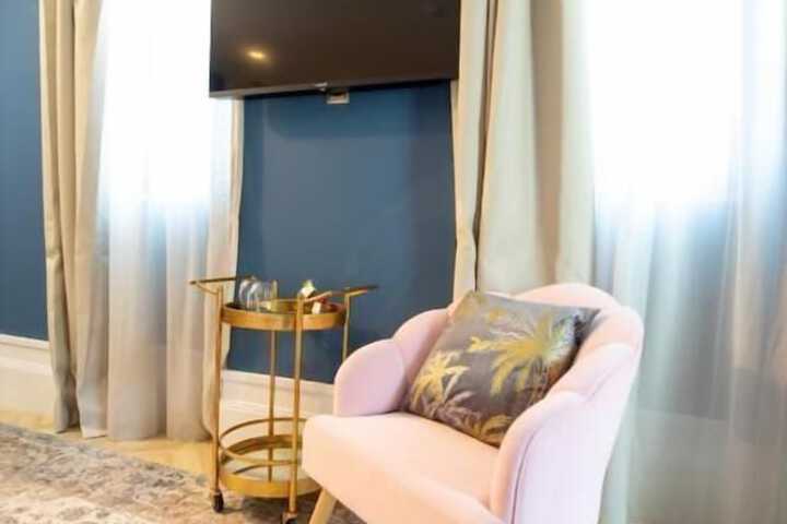 Room 48 of 72