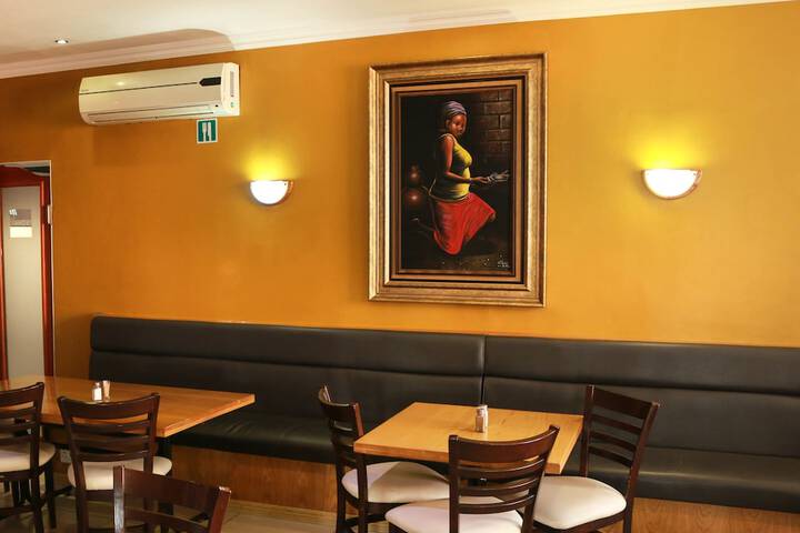 Dining Photos