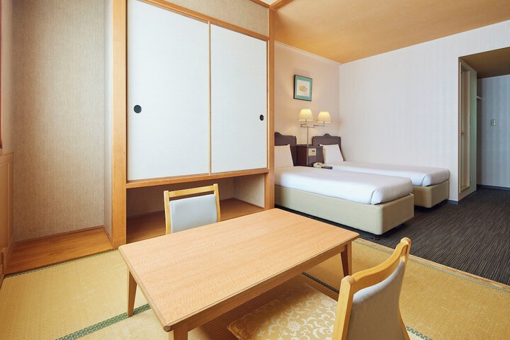 Room 22 of 67