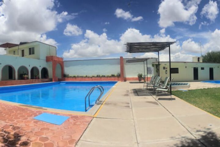 Pool 25 of 63