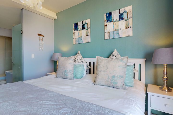 Room 4 of 51