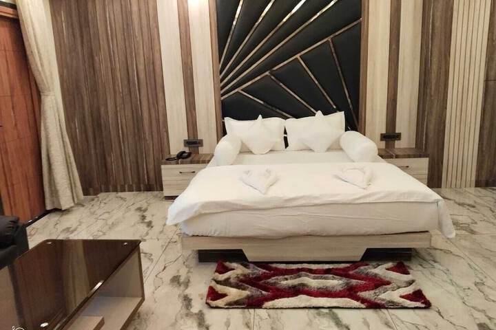 Room 45 of 70