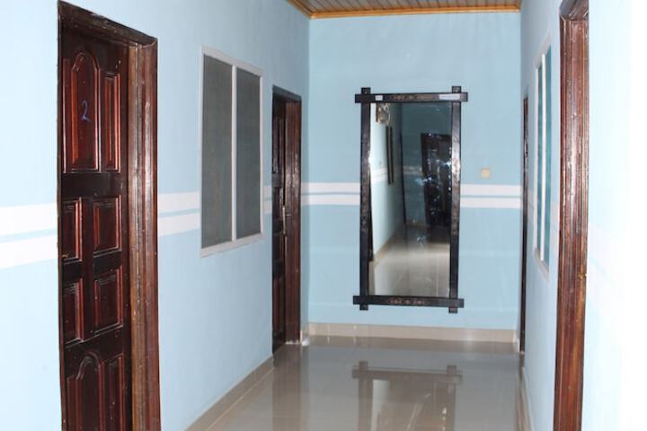 Ballroom/Hall 45 of 49
