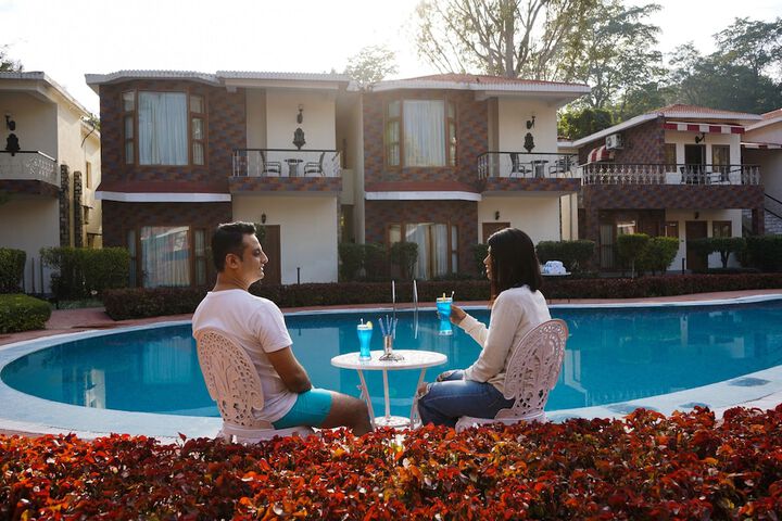 Hotel Pool