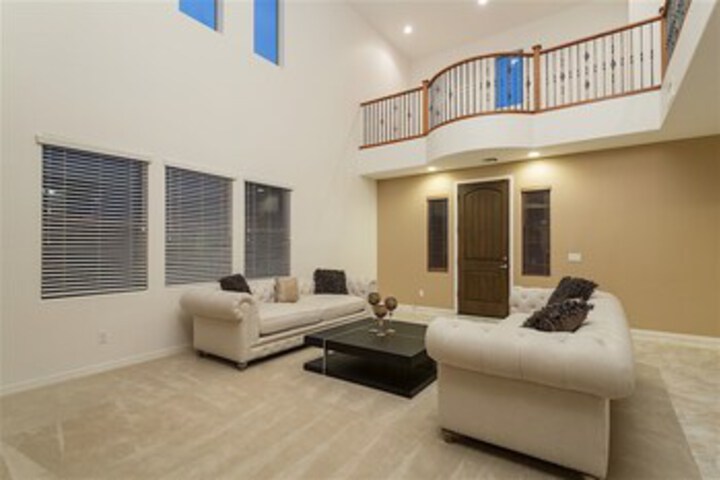 Room 14 of 25