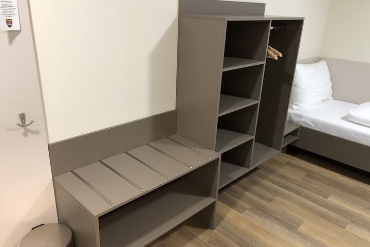 Room 14 of 39