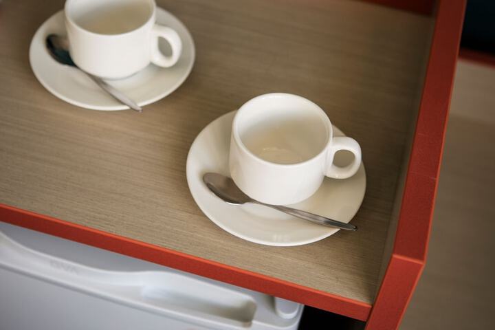 Breakfast/Coffee Service 28 of 43