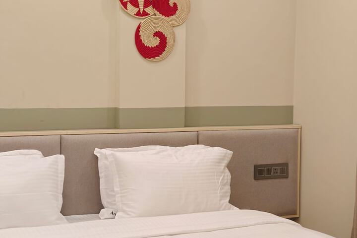 Room 20 of 57