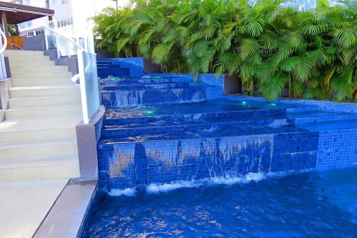 Pool 82 of 146