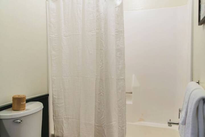 Room 15 of 24