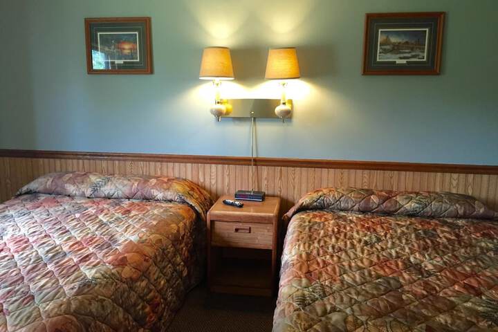 Room 9 of 20