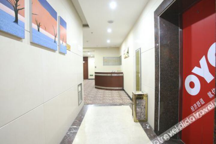 Hotel Interior 10 of 35