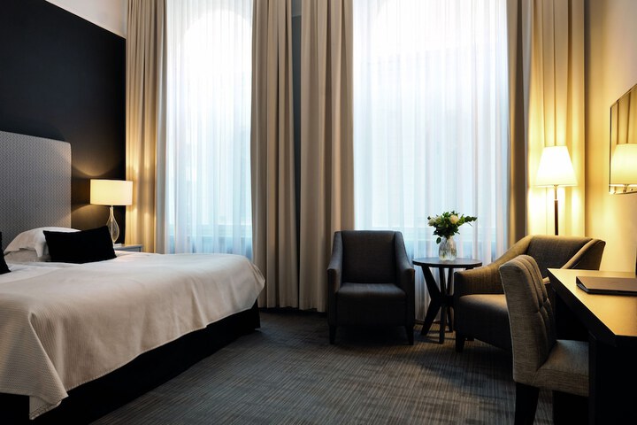 Room 14 of 57