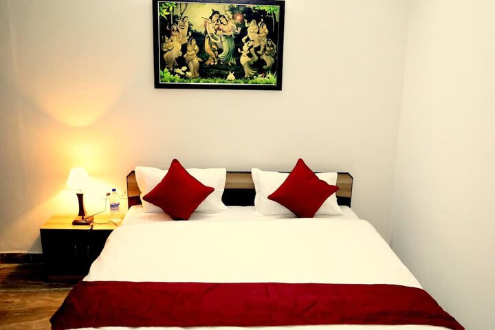 Room 13 of 55