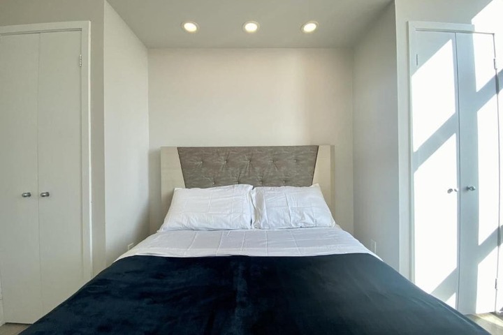 Room 147 of 223