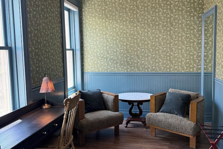 Room 8 of 57