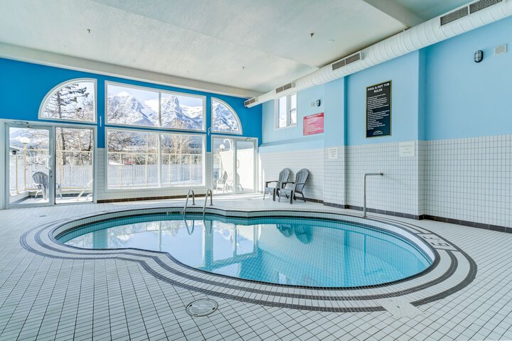 Pool 36 of 59