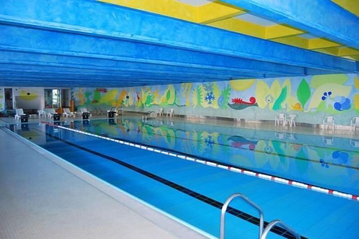 Pools & Facilities