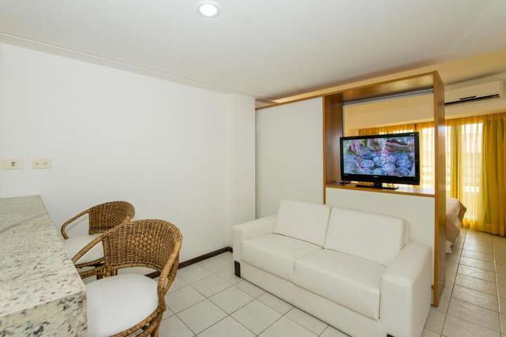 Room 14 of 64