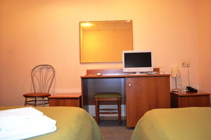 Room 9 of 47