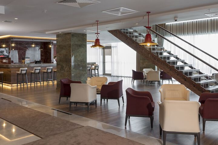 Hotel Lobby