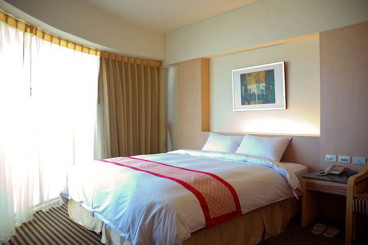 Room 16 of 62