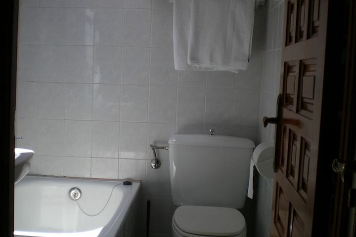 Room 19 of 30