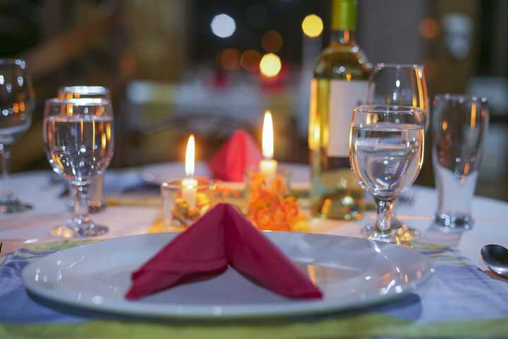 Dining 87 of 107