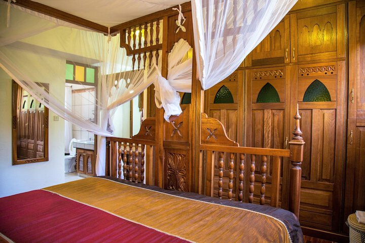 Room 10 of 56