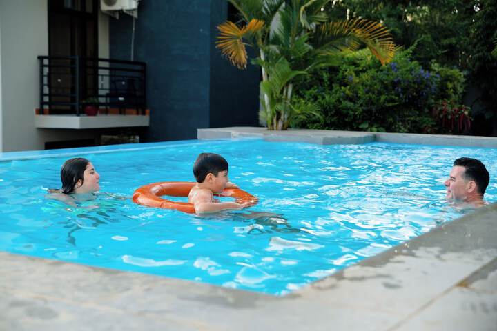 Pool 78 of 121