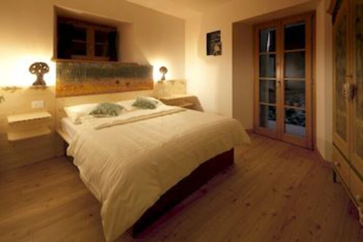 Room 34 of 65