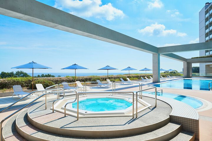 Pool 48 of 134