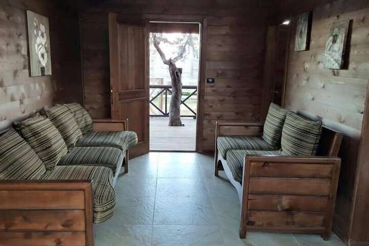 Room 5 of 19