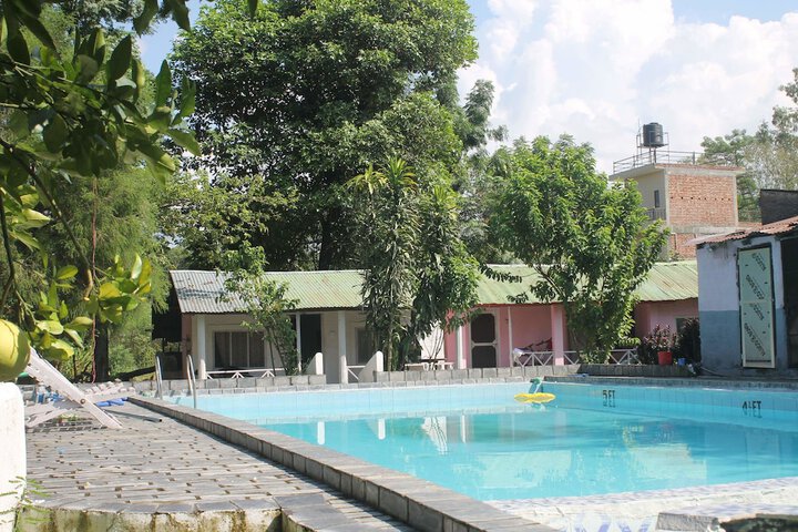 Nature Safari by Hotel The Canopy in Sauraha