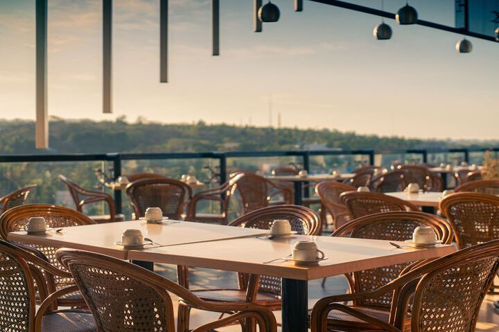Dining Photos